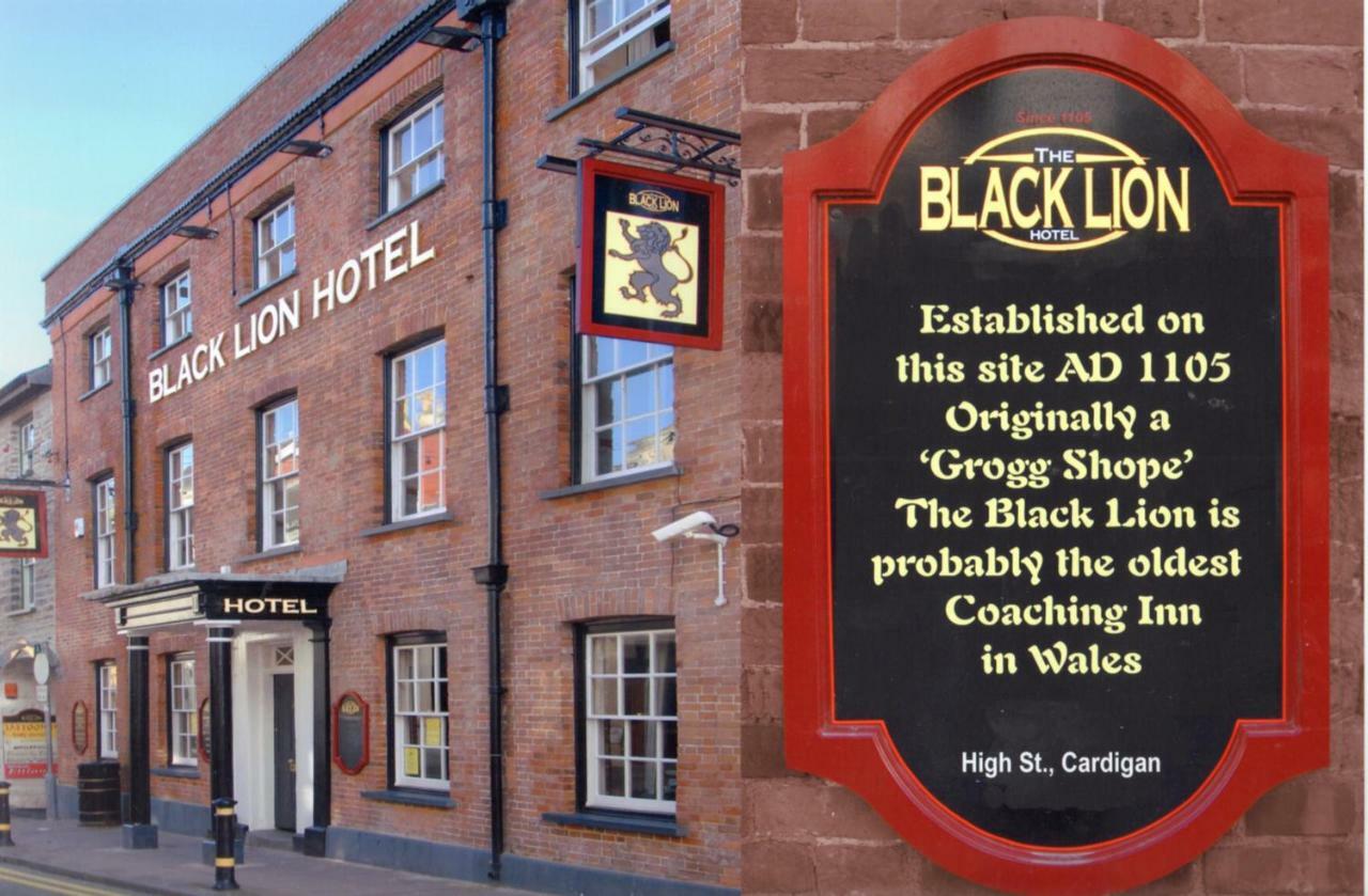 The Black Lion Hotel Cardigan Exterior photo